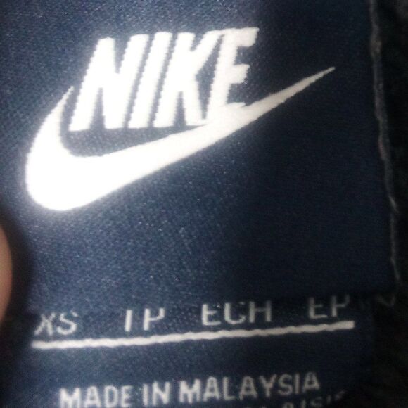 Vintage Nike Swoosh Logo Embroidered Pullover Hoodie Sweatshirt - Picture 4 of 8